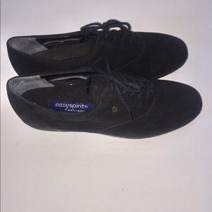 EasySpirits Antigravity Ladies Flat Lace shoe